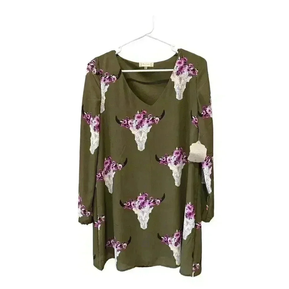 - Altar'd State Women's Longhorn Skull Boho Green Shift Dress Cowgirl Size S NWT